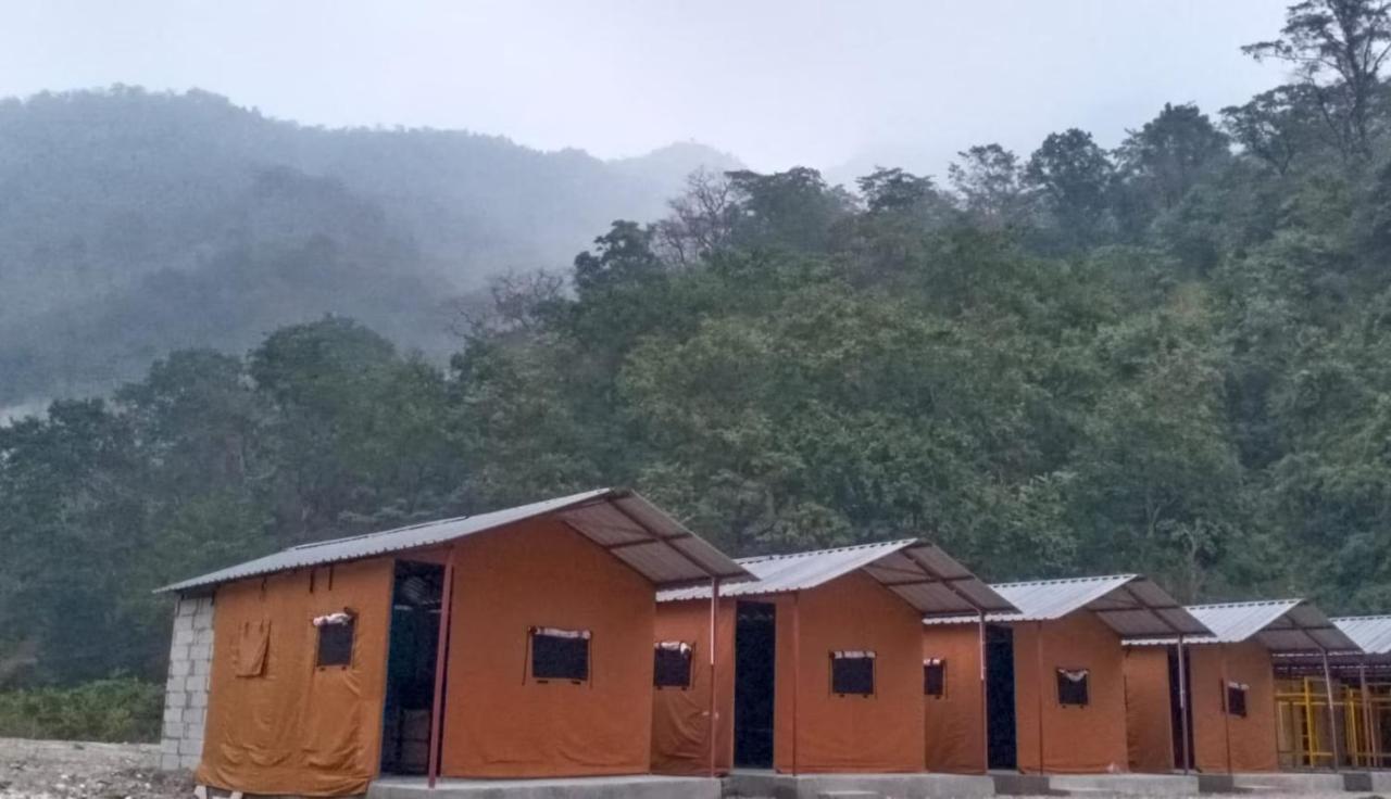 Riverside Glamping By Stayapart X Elephant Brook Bijni Dış mekan fotoğraf