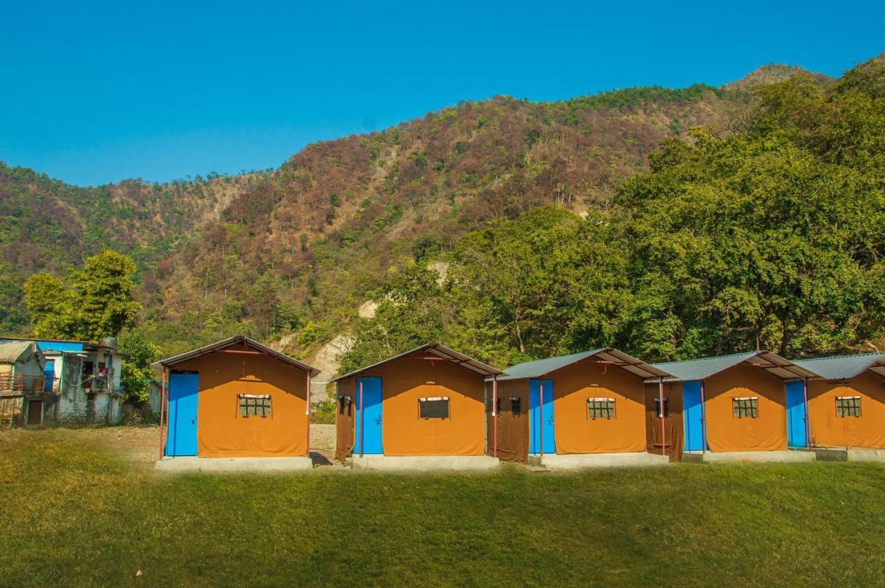 Riverside Glamping By Stayapart X Elephant Brook Bijni Dış mekan fotoğraf