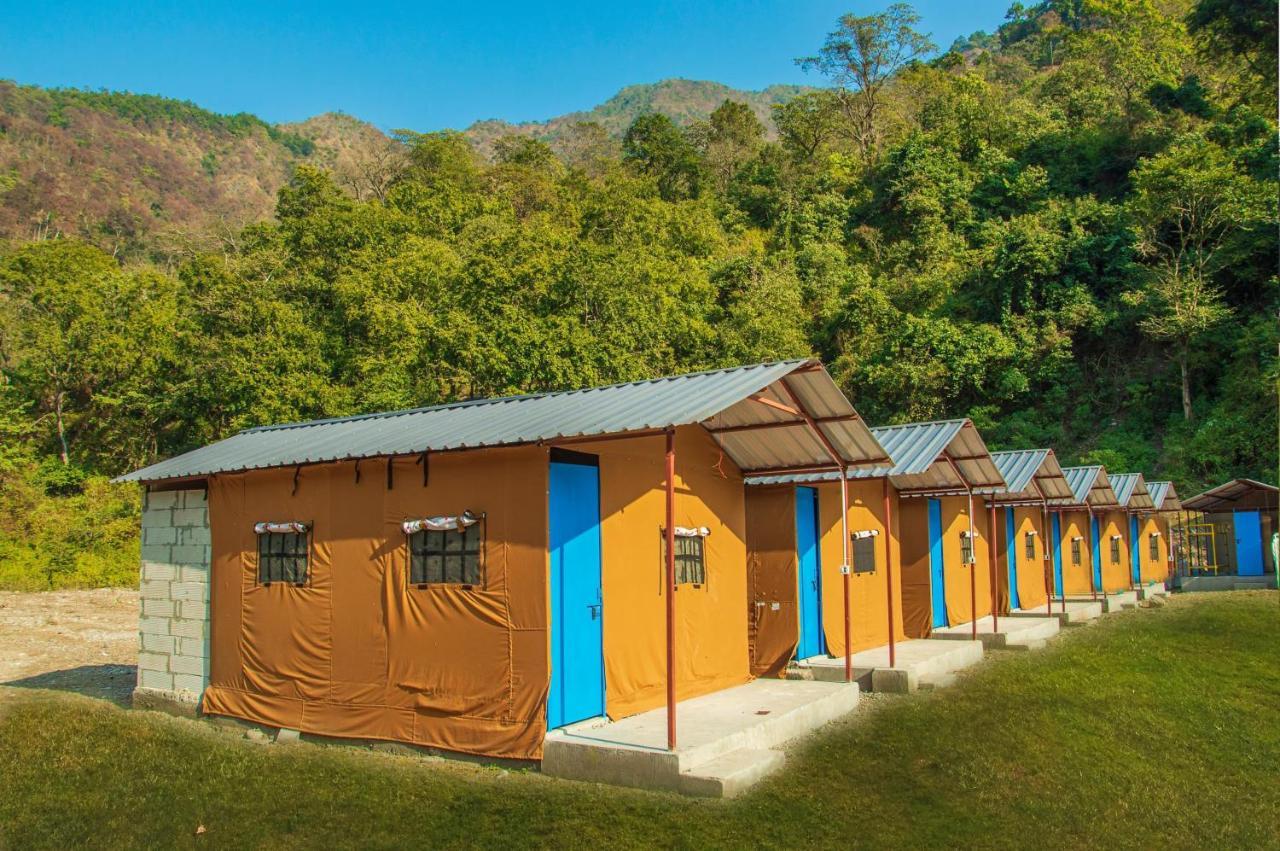 Riverside Glamping By Stayapart X Elephant Brook Bijni Dış mekan fotoğraf
