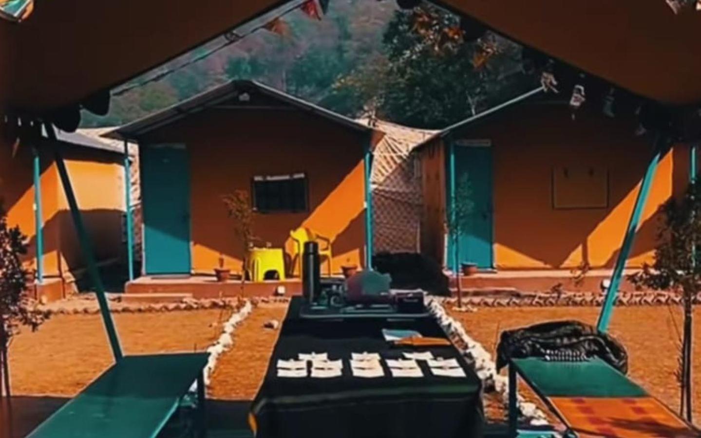 Riverside Glamping By Stayapart X Elephant Brook Bijni Dış mekan fotoğraf
