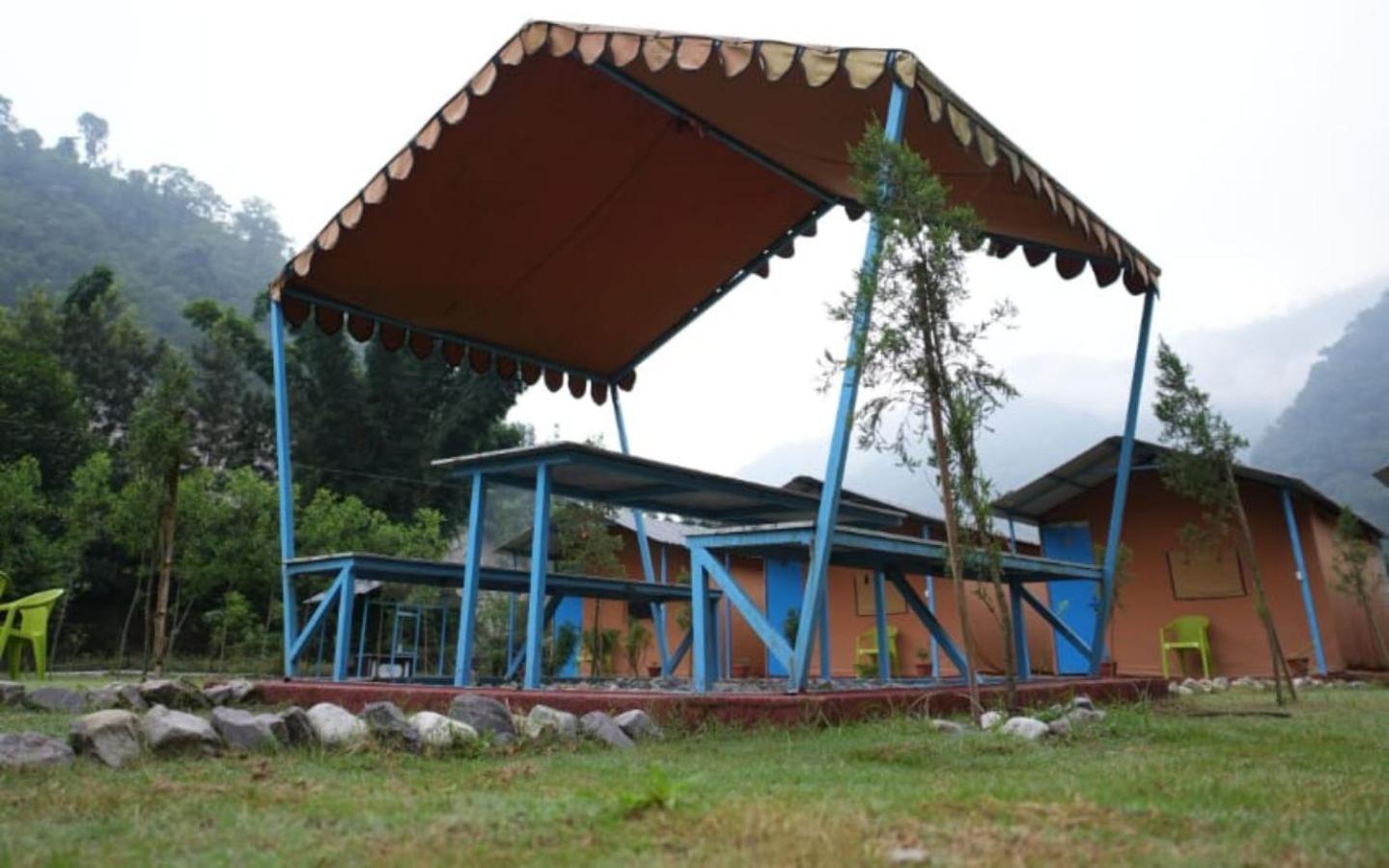 Riverside Glamping By Stayapart X Elephant Brook Bijni Dış mekan fotoğraf